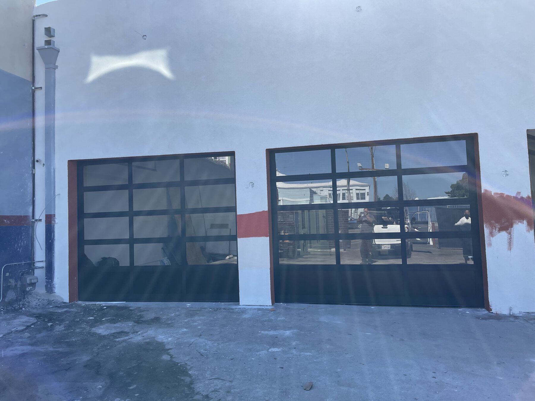 Full-view garage doors